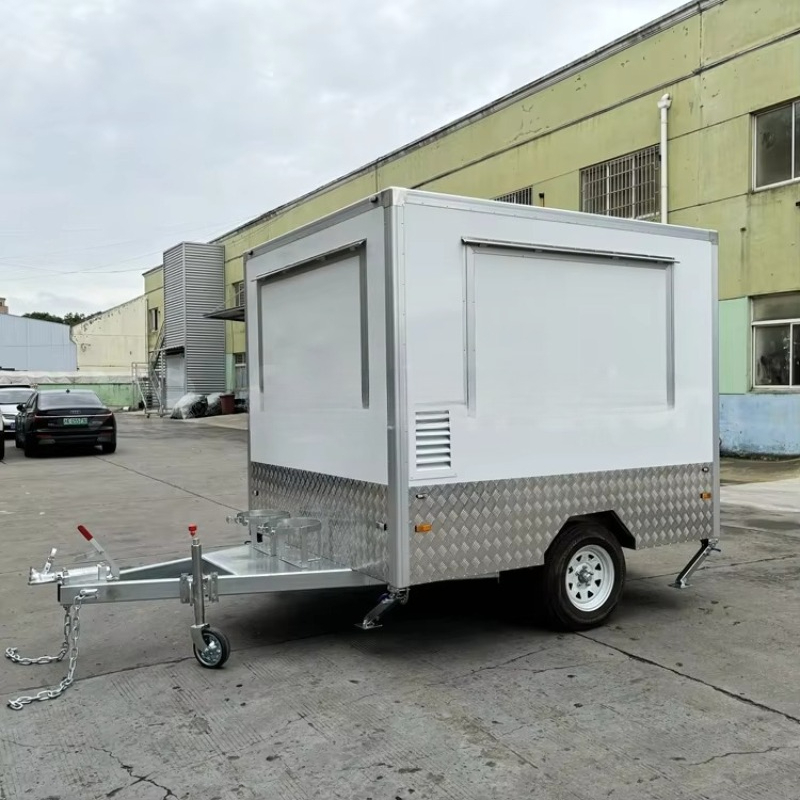 Rimorchi per Cucina Mobile Fas - Food Truck With Snacks recensione e prezzo
